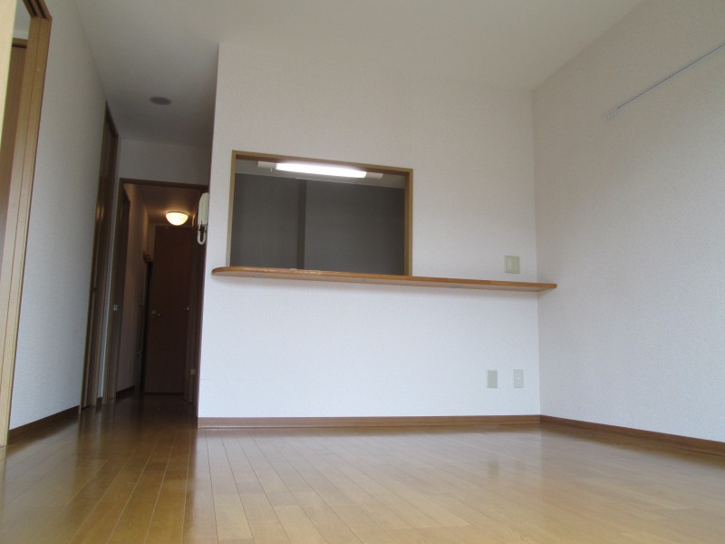 ウエストヒルズ 4