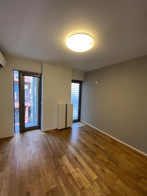 Studio Condo in Chuo 2