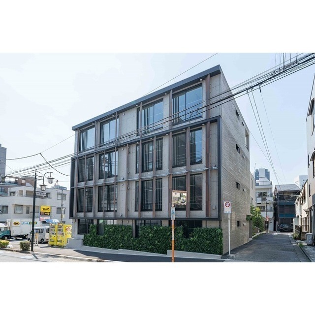 est Largo SHIBUYA 0