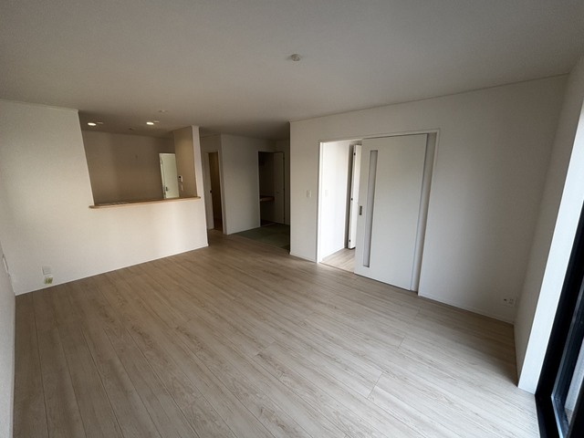 Brand New 3-Bedroom House in Nagisa motomachi 6