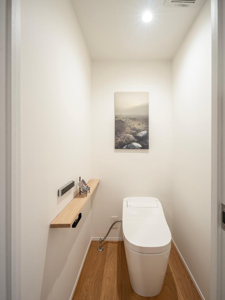Charming 2-Bedroom Condo in Isshiki 5