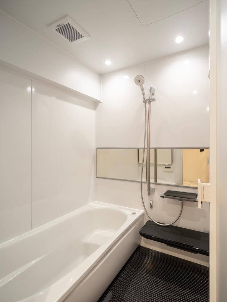 Charming 2-Bedroom Condo in Isshiki 4