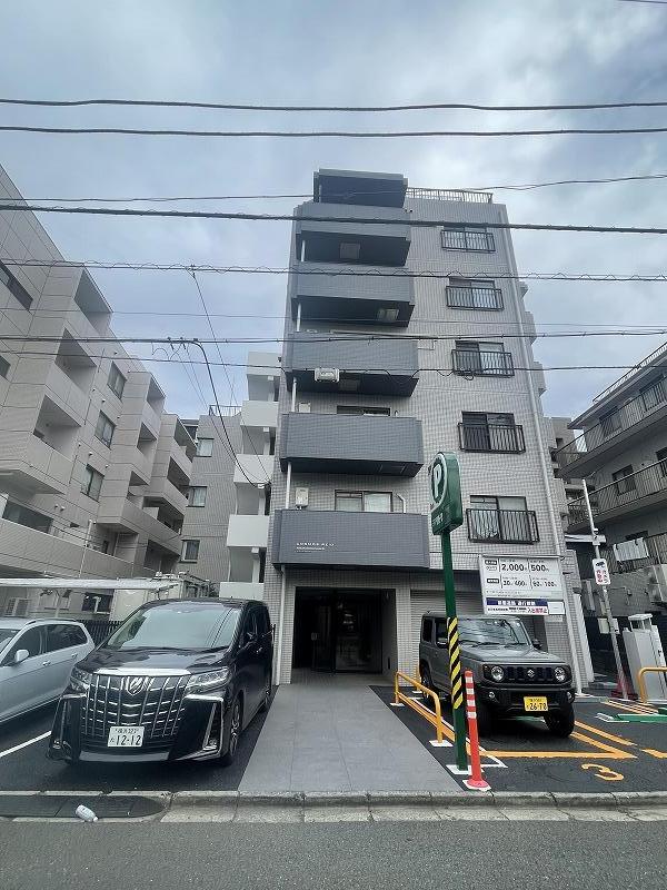 コスモリード横浜反町 1