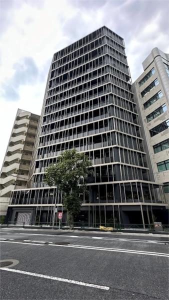 ZOOM新宿御苑前 0