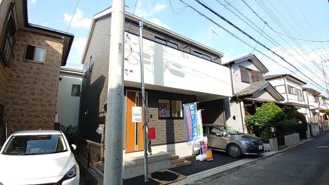 3-Bedroom House in Higashifujisawa 2