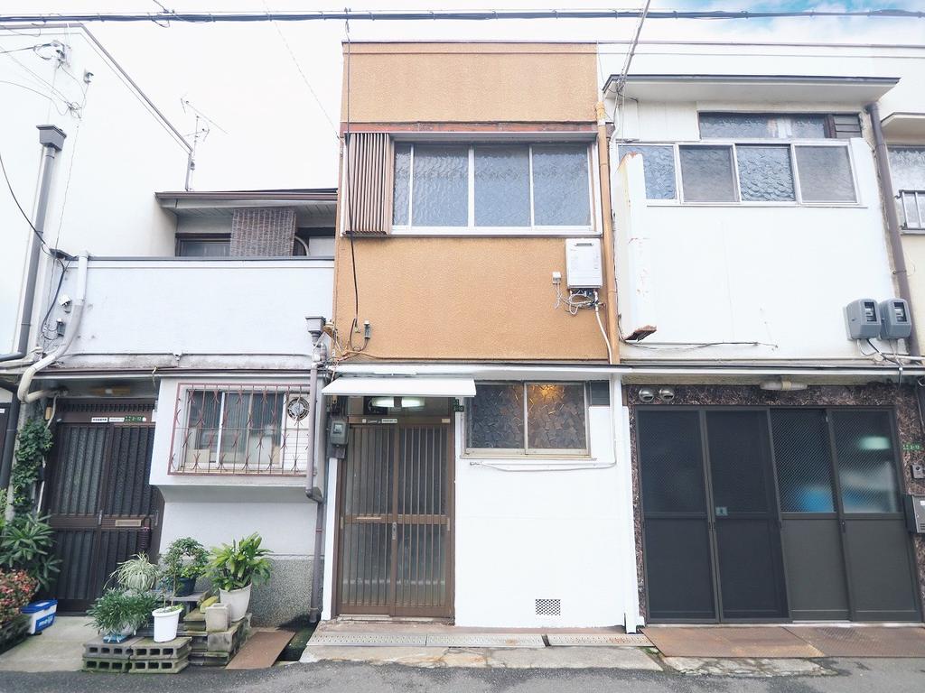 大阪府大阪市生野区田島4丁目 中古テラス 0