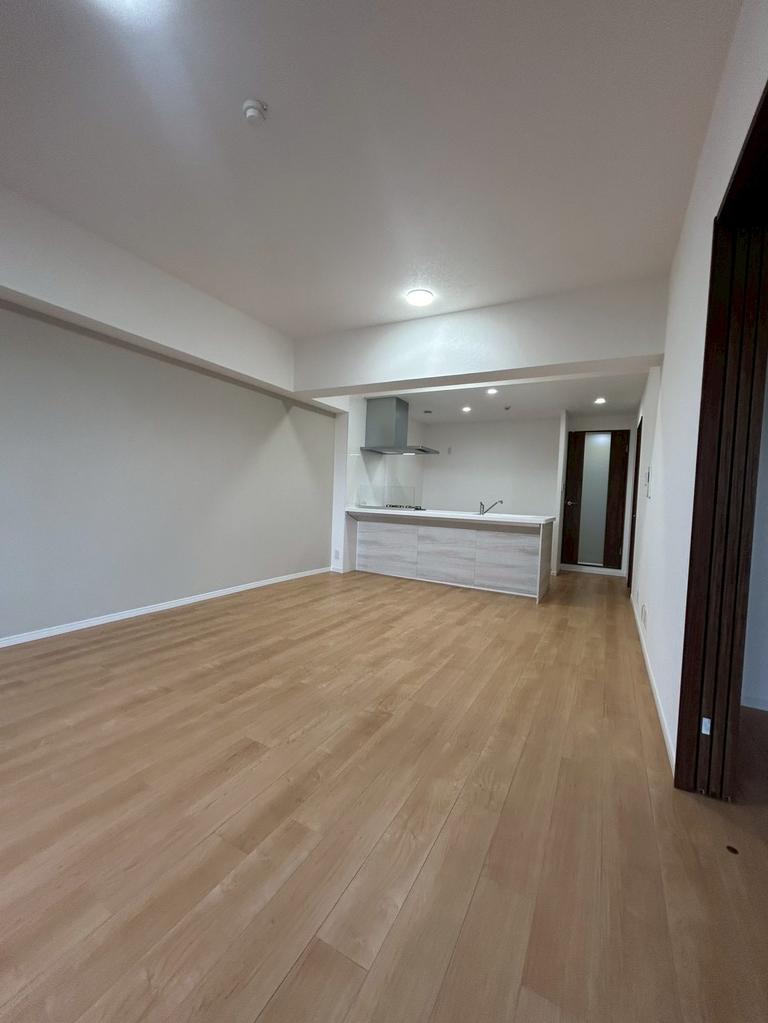 ファミール鶴見 1