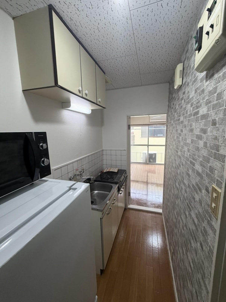 Vintage Studio Property in Showa 6
