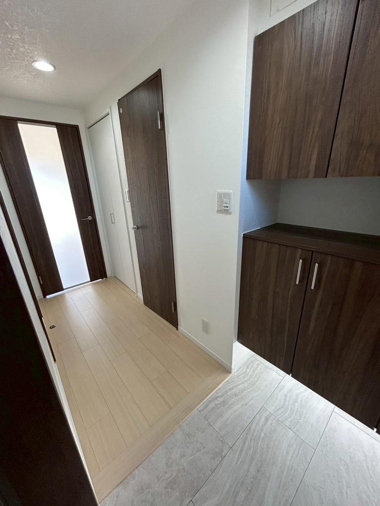 3-Bedroom Condo in Kujo 7